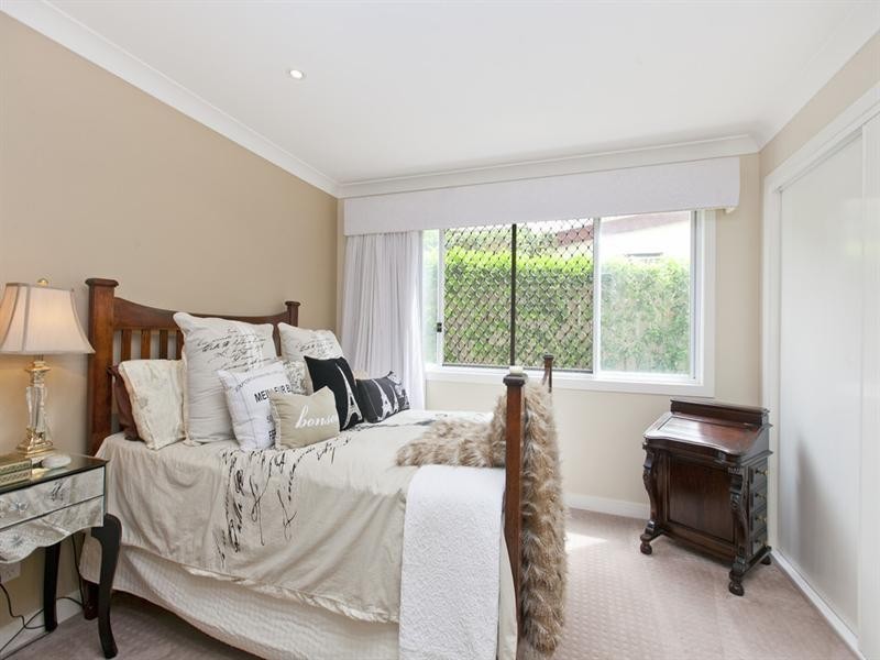 74 Cedar Street, Wynnum QLD 4178