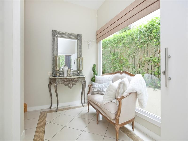 74 Cedar Street, Wynnum QLD 4178