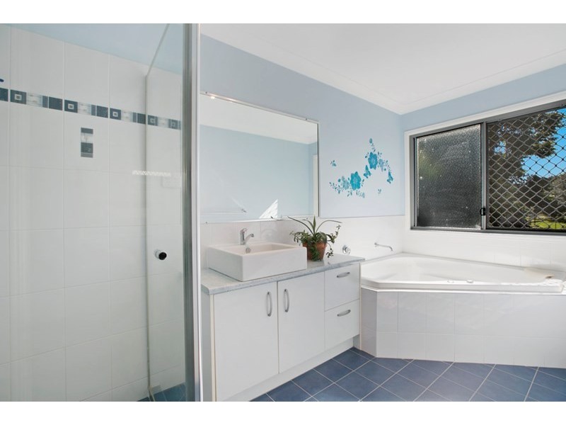 134 Dibar Street, Wynnum QLD 4178