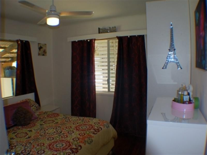 41 Kianawah Street, Wynnum West QLD 4178