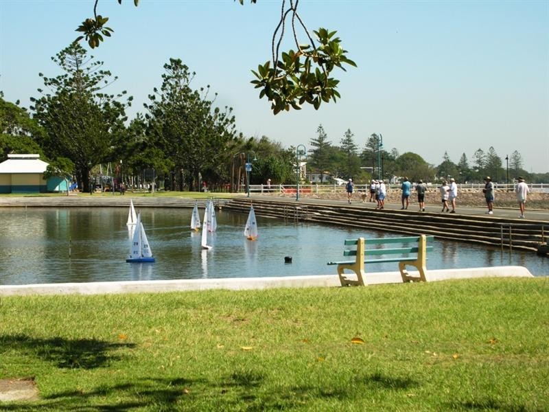 36 Akonna Street, Wynnum QLD 4178