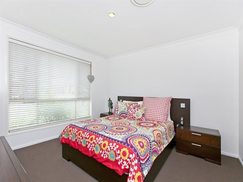 17 Baychester Place, Wakerley QLD 4154