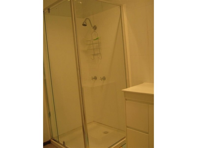 92 Haylock Street, Wynnum QLD 4178