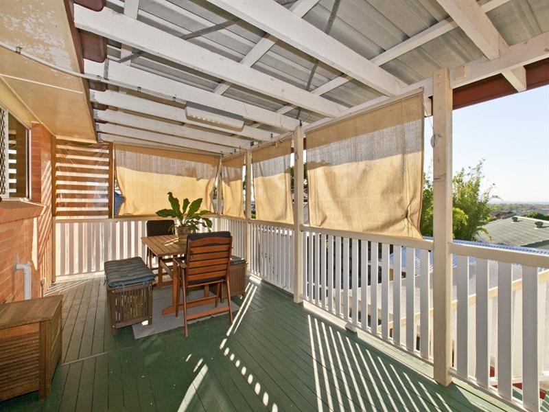 175 Randall Road, Wynnum West QLD 4178