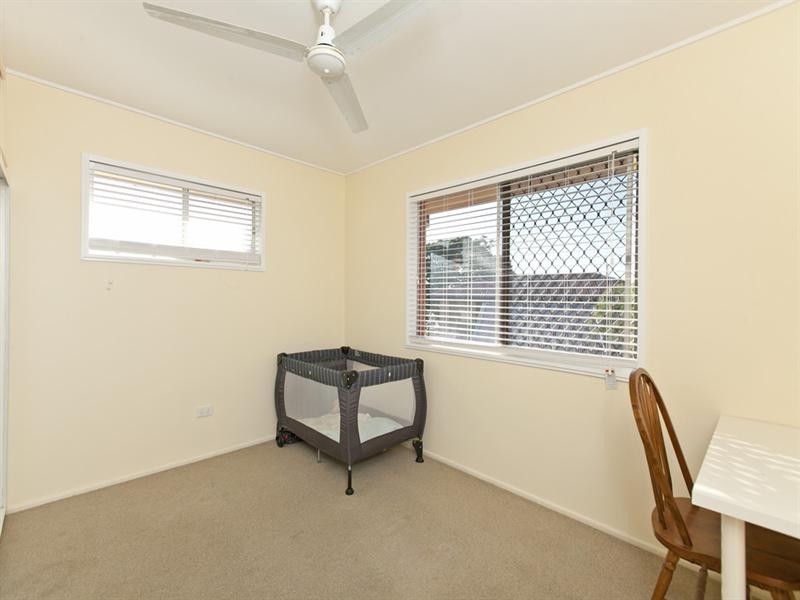 175 Randall Road, Wynnum West QLD 4178