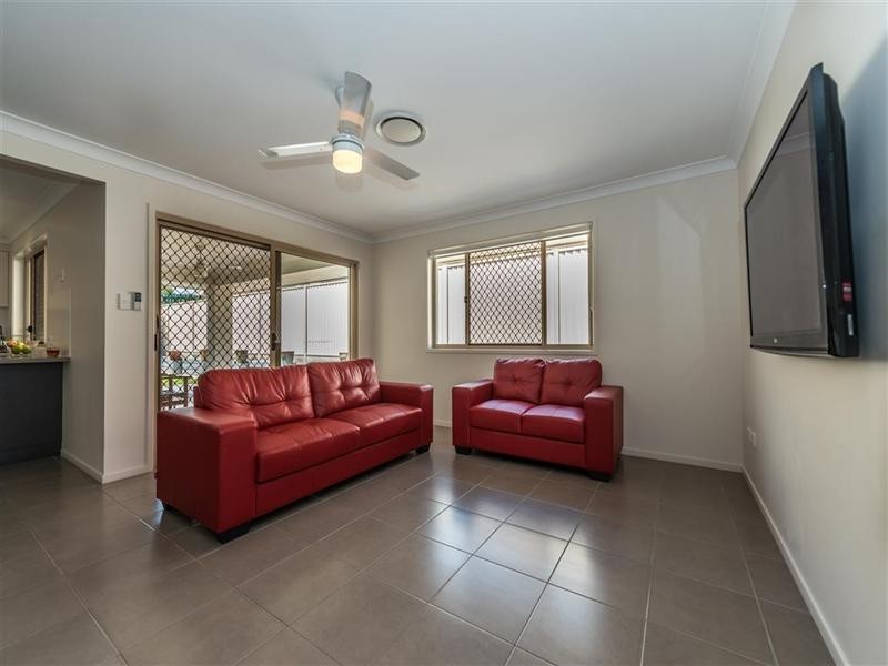 31 Jessielea Street, Wynnum West QLD 4178