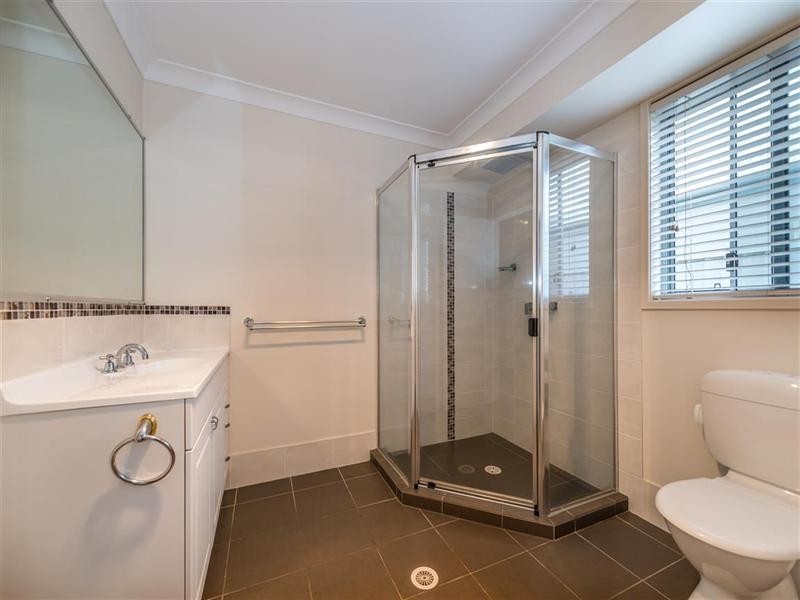 31 Jessielea Street, Wynnum West QLD 4178