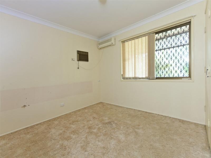 24 Radford Road, Manly West QLD 4179