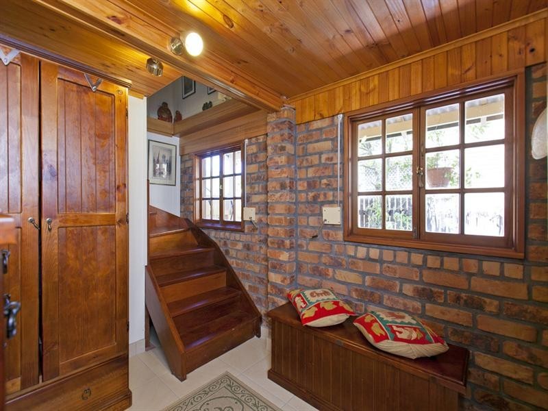 42 Granada Street, Wynnum QLD 4178