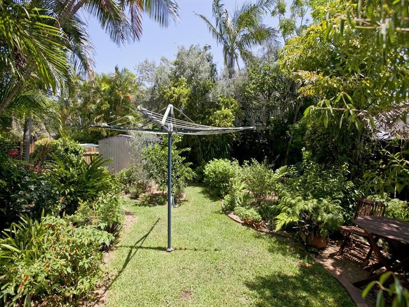42 Granada Street, Wynnum QLD 4178