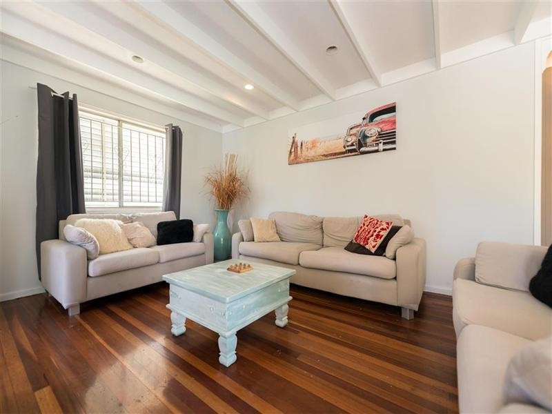 31 Cabanda Street, Wynnum West QLD 4178