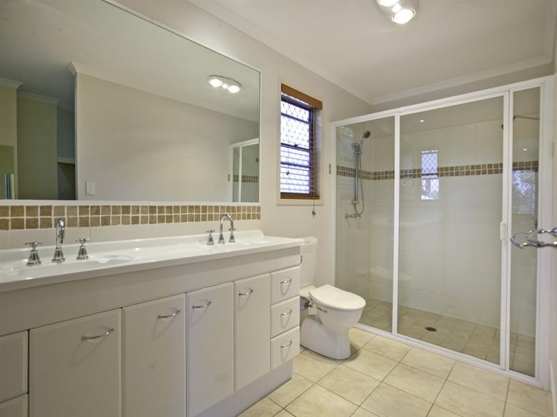 40 Tamaree Avenue, Wynnum QLD 4178