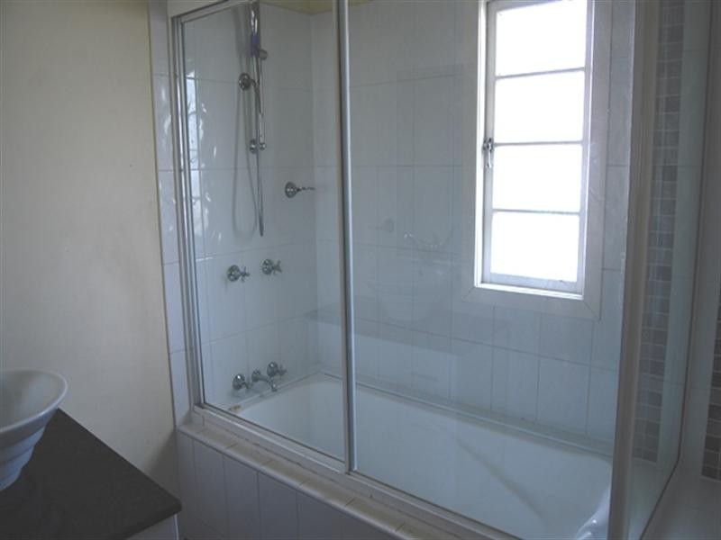 7 Allen Street, Wynnum QLD 4178