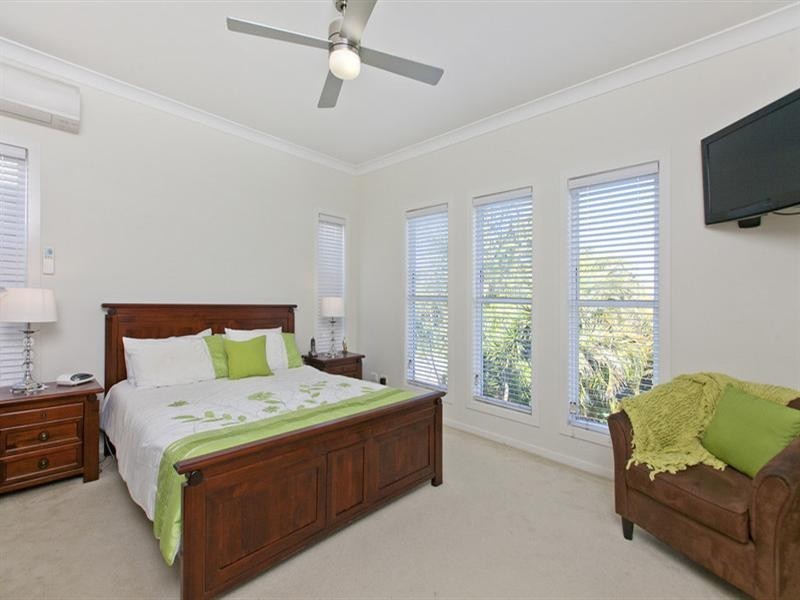 22a Cedar Street, Wynnum QLD 4178
