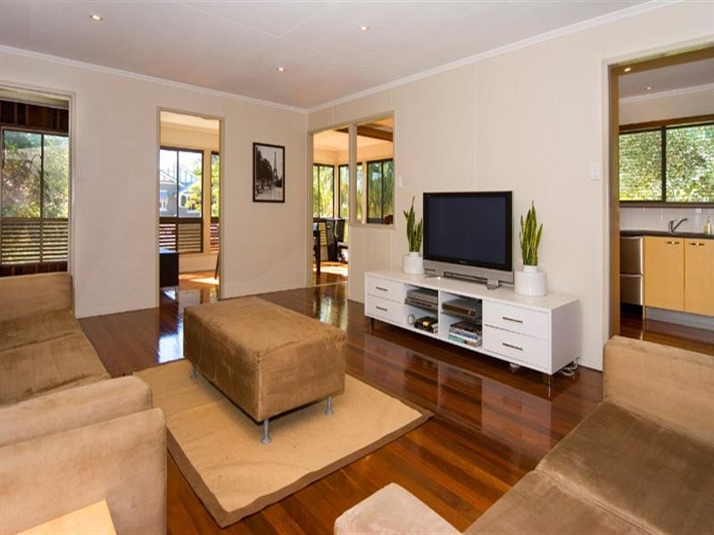 38 Moreton Avenue, Wynnum QLD 4178