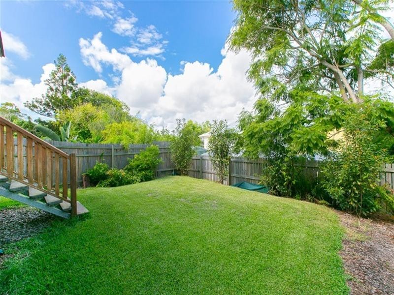 26 Haylock Street, Wynnum QLD 4178