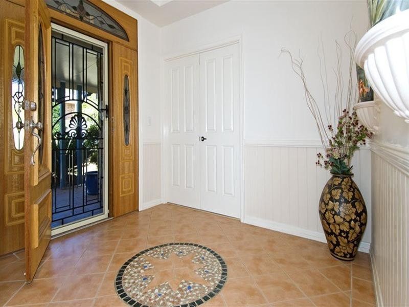 124 Petersen Street, Wynnum QLD 4178