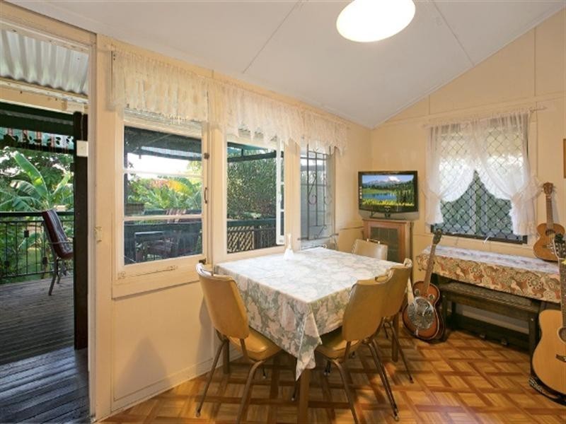 91 Pine Street, Wynnum QLD 4178