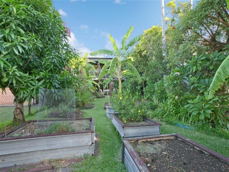 91 Pine Street, Wynnum QLD 4178