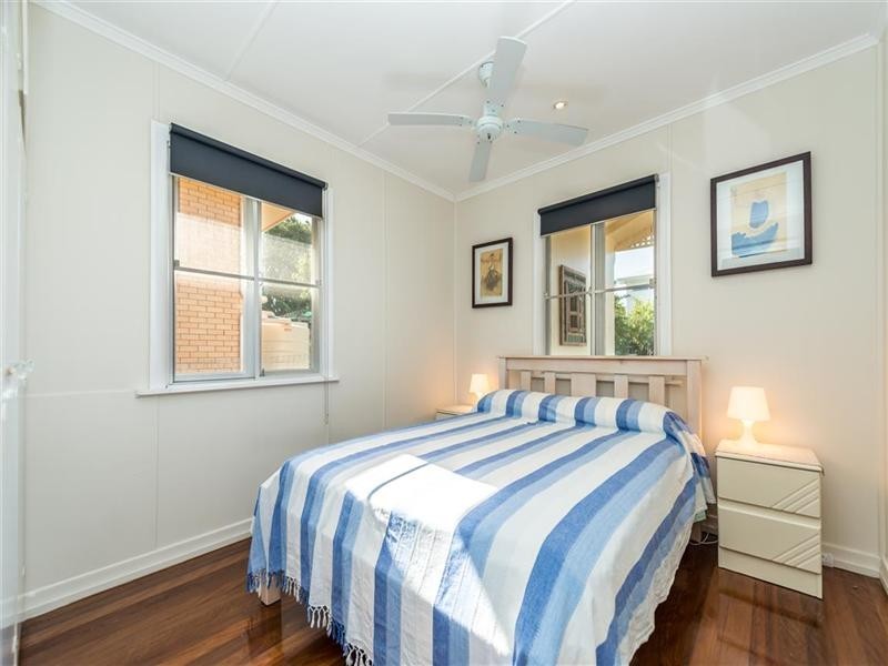 17 Tamaree Avenue, Wynnum QLD 4178