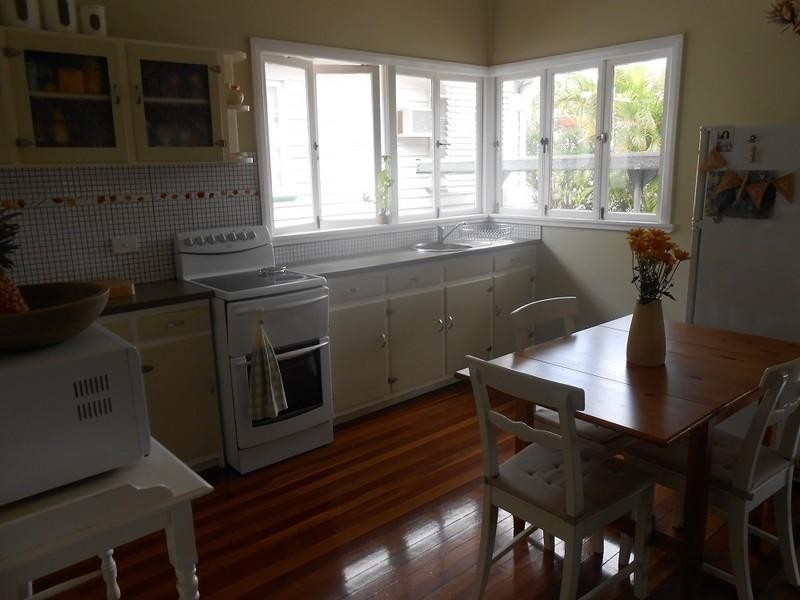 45 Foch Street, Wynnum QLD 4178