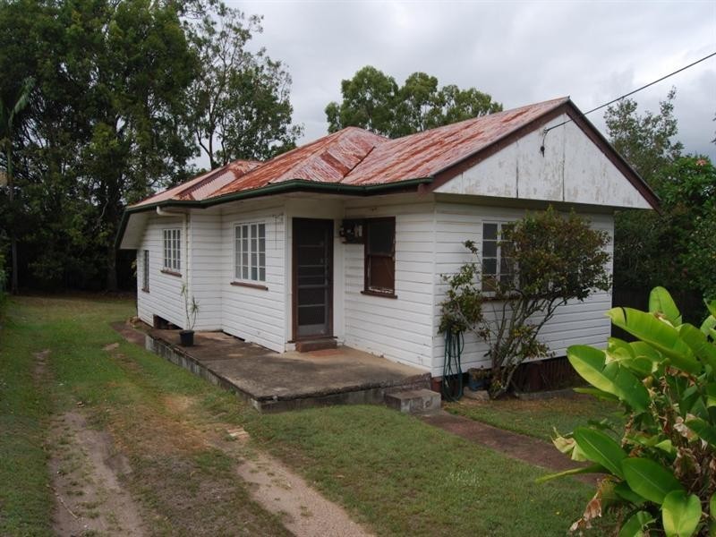 51 Gannon Avenue, Manly QLD 4179