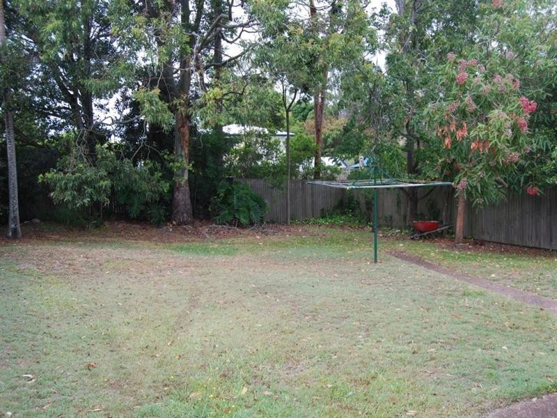 51 Gannon Avenue, Manly QLD 4179