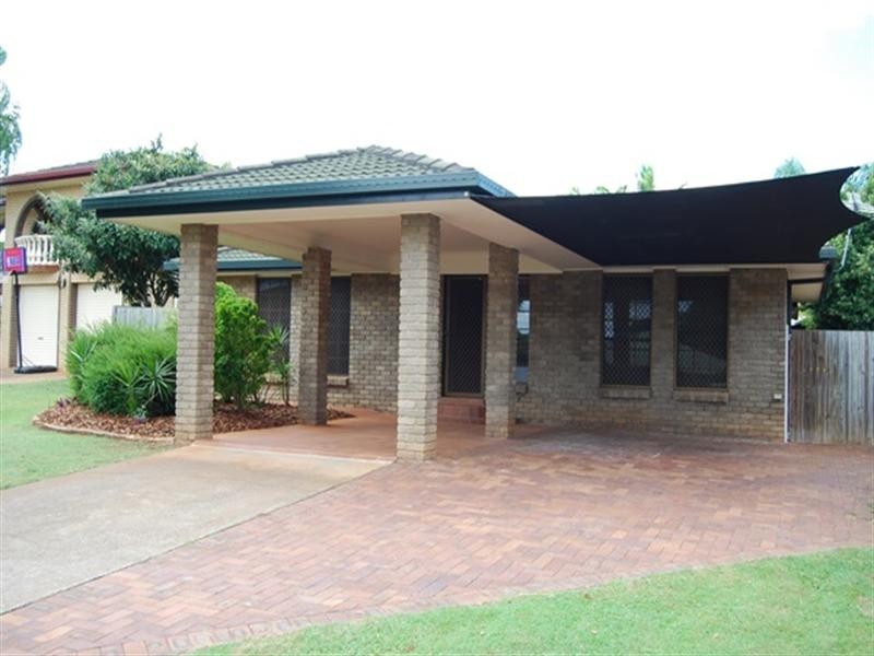 34 Mackerel Street, Manly West QLD 4179