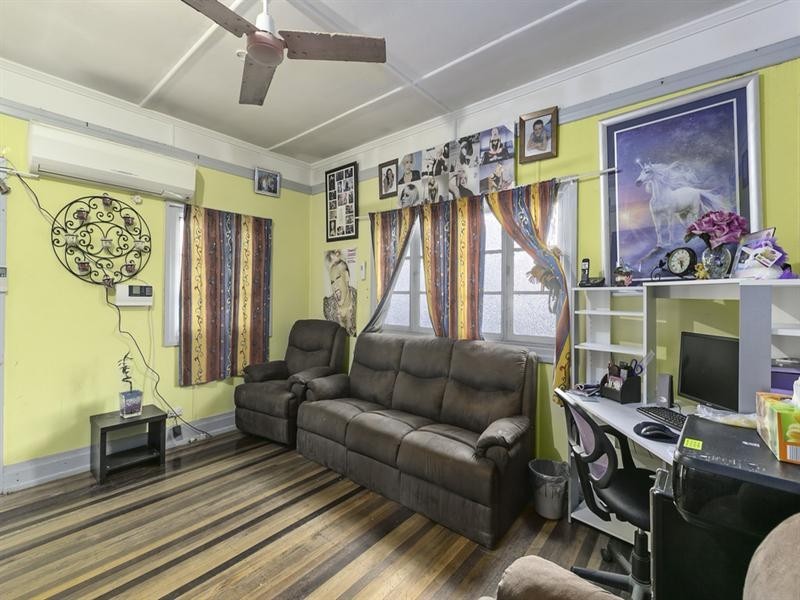 15 Roseneath Parade, Wynnum QLD 4178