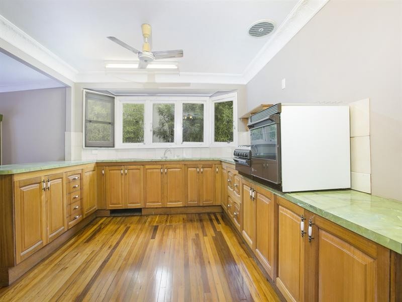 17 Ryder Street, Wynnum QLD 4178