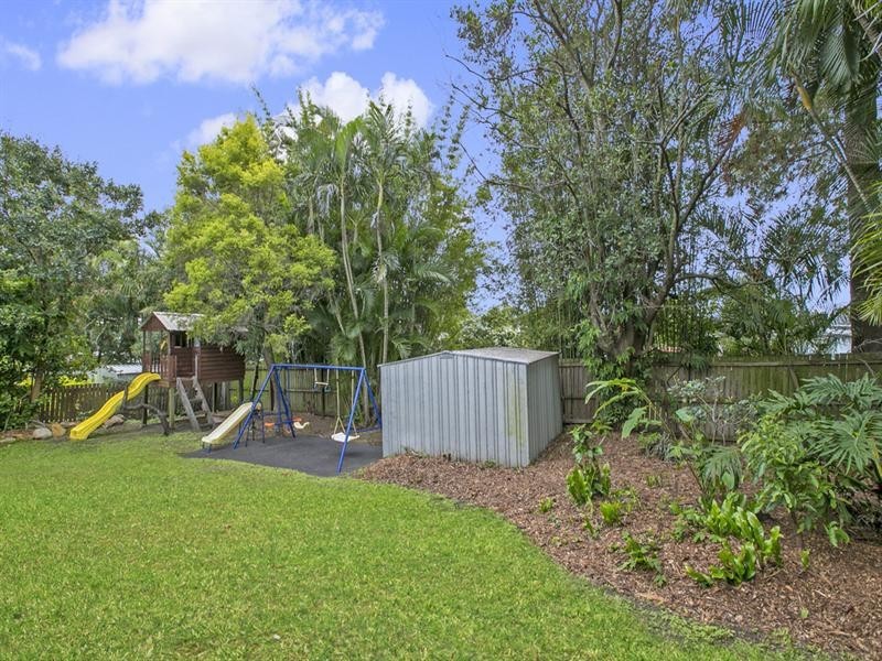 17 Ryder Street, Wynnum QLD 4178
