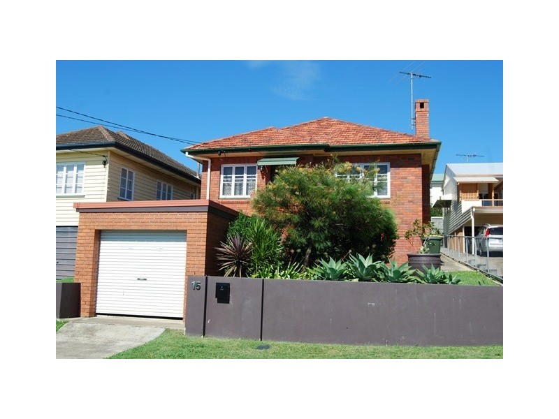 15 Wellington Street, Manly QLD 4179