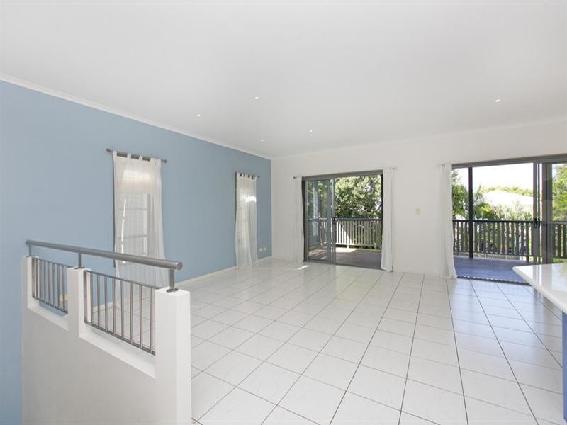 52 Moreton Avenue, Wynnum QLD 4178