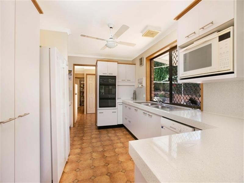 83 Herbert Street, Lota QLD 4179