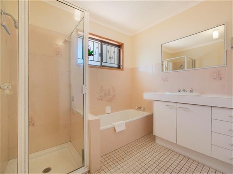 83 Herbert Street, Lota QLD 4179