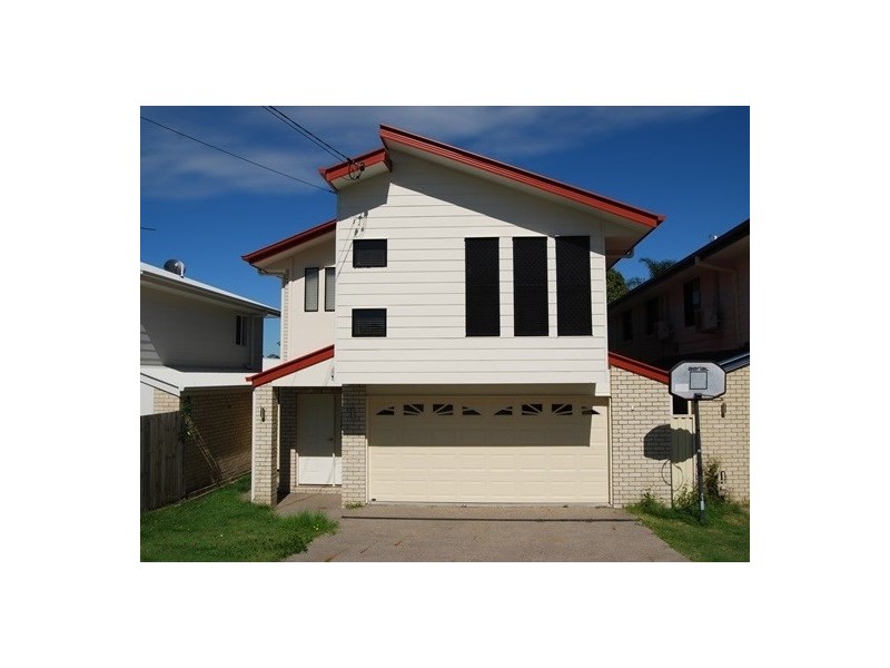 77 Whites Road, Manly West QLD 4179