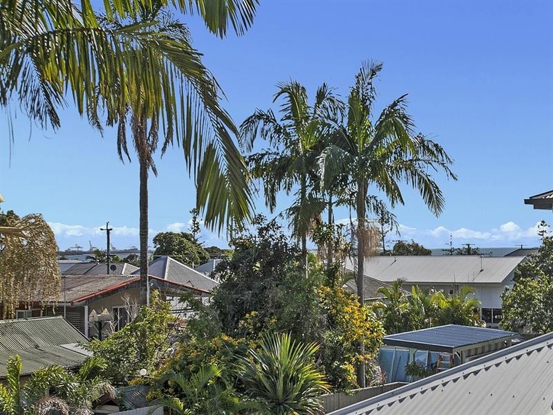 39 Cedar Street, Wynnum QLD 4178