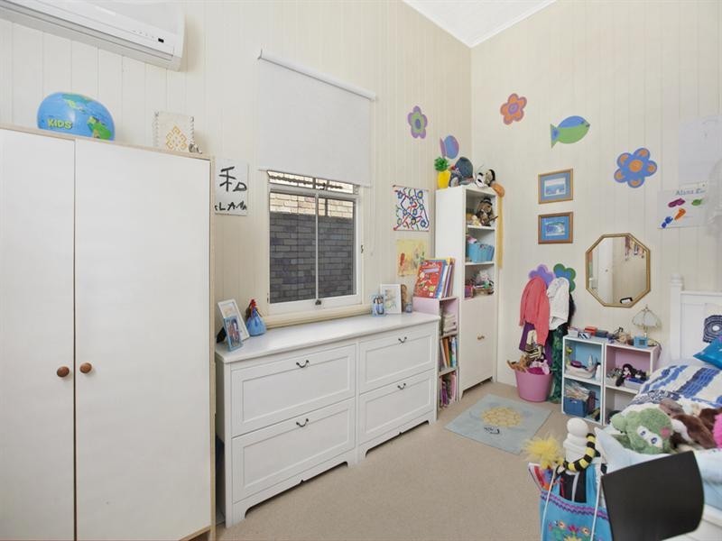 39 Cedar Street, Wynnum QLD 4178