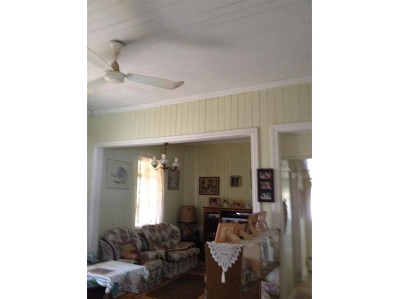 99 Drayton Terrace, Wynnum QLD 4178