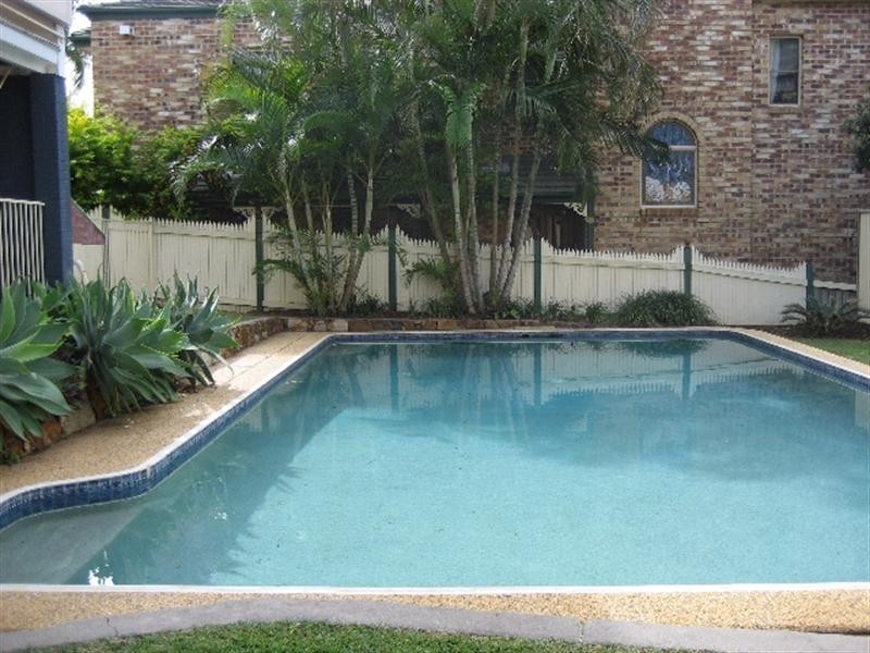 170 Carlton Terrace, Manly QLD 4179