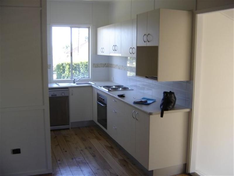 45 Blackwood Road, Manly West QLD 4179