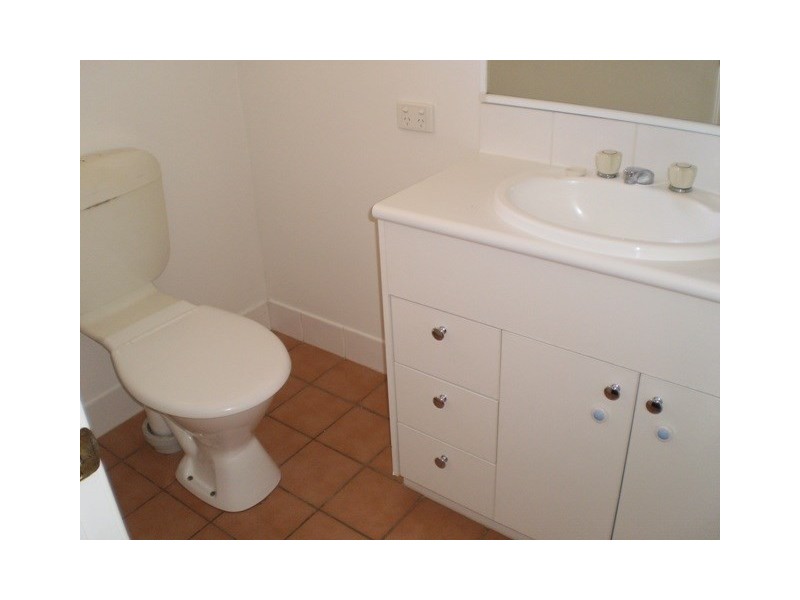 17 Manettia Street, Wynnum West QLD 4178