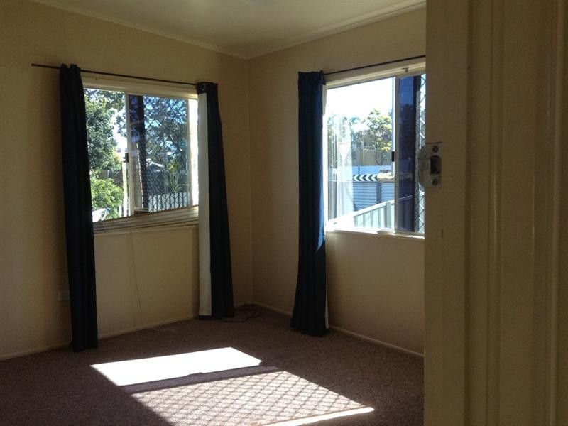 7 Ernest Street, Manly QLD 4179