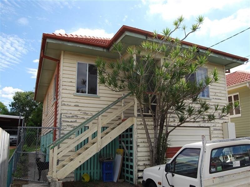 2304 Wynnum Road, Wynnum QLD 4178