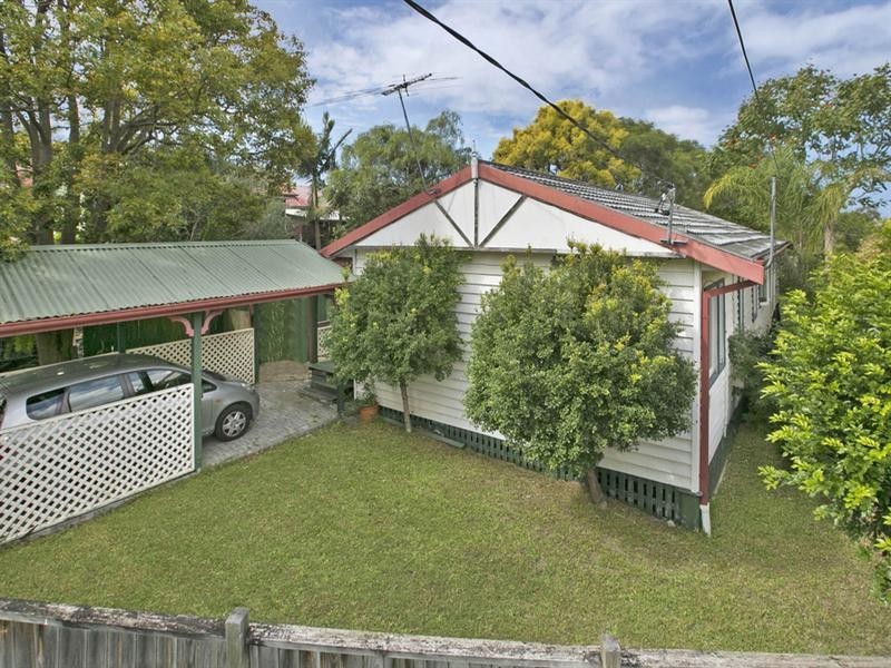 12 Kamarin Street, Manly West QLD 4179