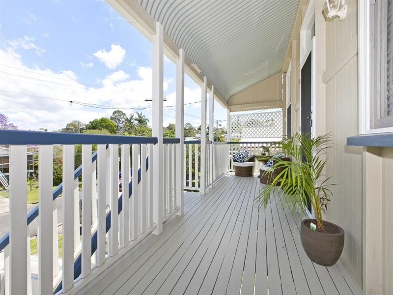 12 Killarney Avenue, Manly West QLD 4179