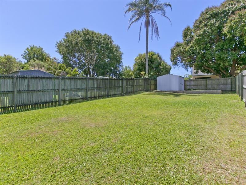 12 Killarney Avenue, Manly West QLD 4179
