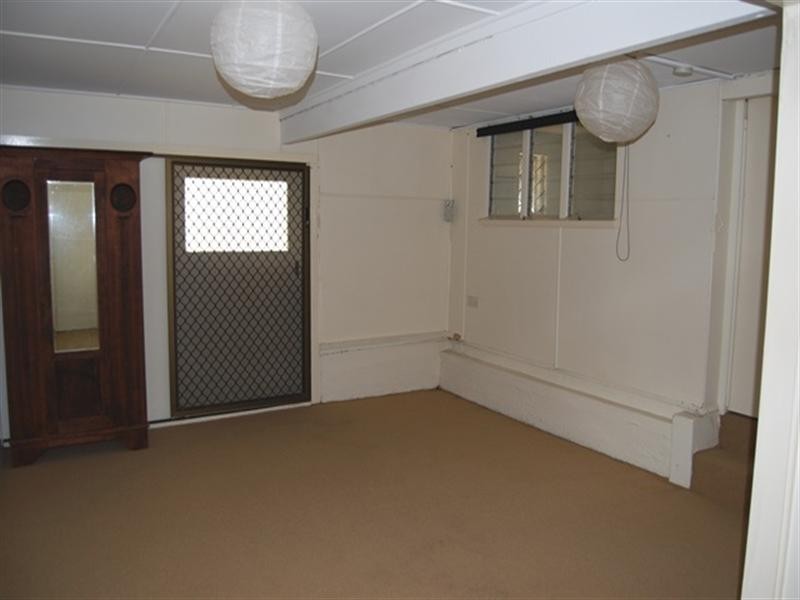 170 Carlton Terrace, Manly QLD 4179