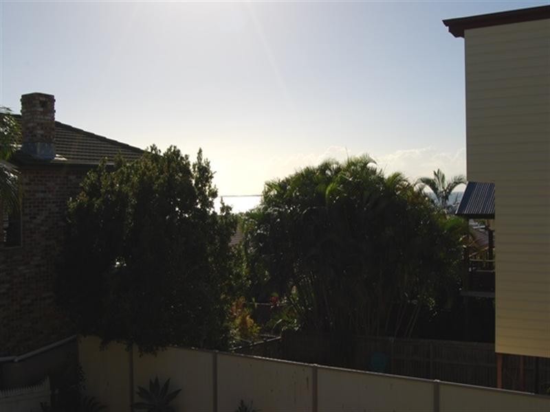 170 Carlton Terrace, Manly QLD 4179