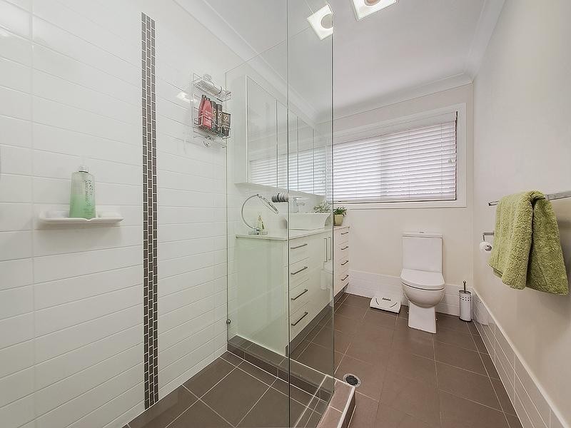 40 Scanlen Crescent, Wynnum West QLD 4178